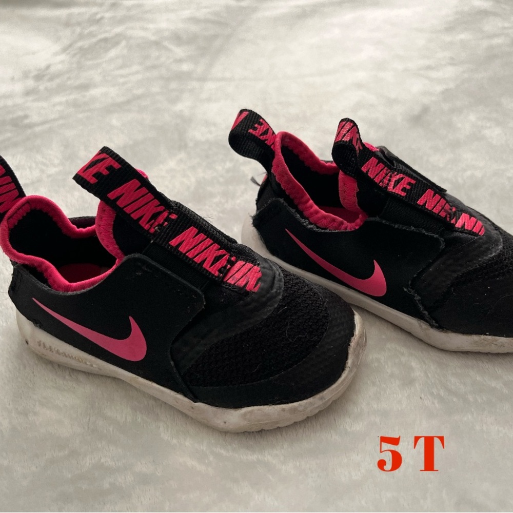 5T girls toddler Nike